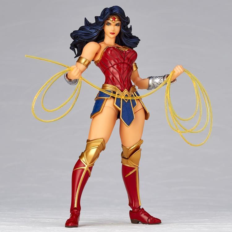 Kaiyodo DC Comics Amazing Yamaguchi Revoltech No.017 Wonder Woman