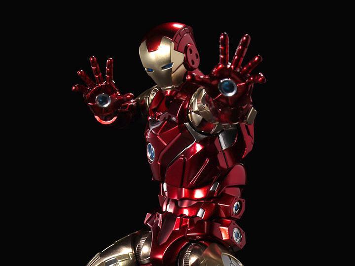 Sentinel Marvel Fighting Armor Iron Man Figure