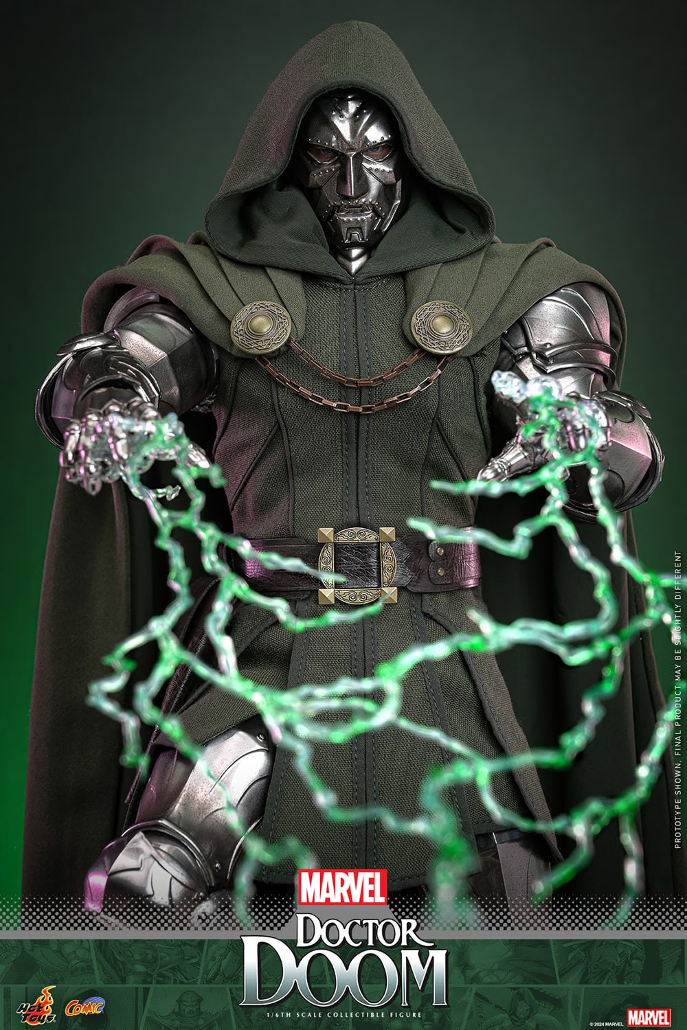 Hot Toys Marvel Comics - Doctor Doom (Regular Edition) 1:6 Scale Collectible Figure CMS022