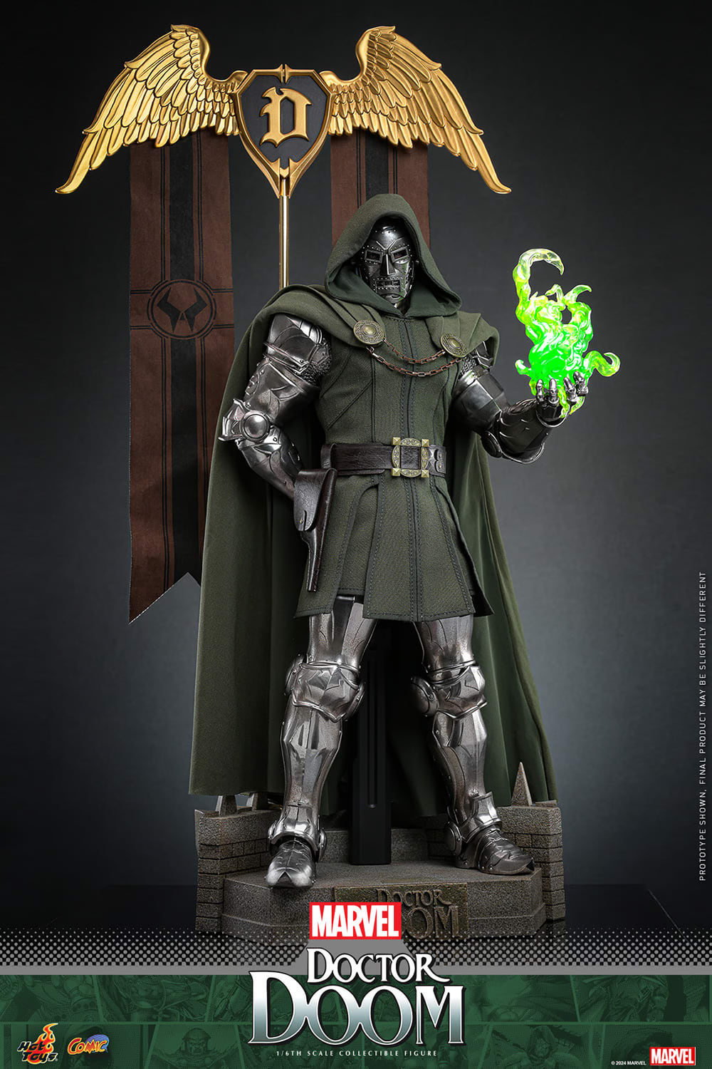 Hot Toys Marvel Comics - Doctor Doom (Regular Edition) 1:6 Scale Collectible Figure CMS022