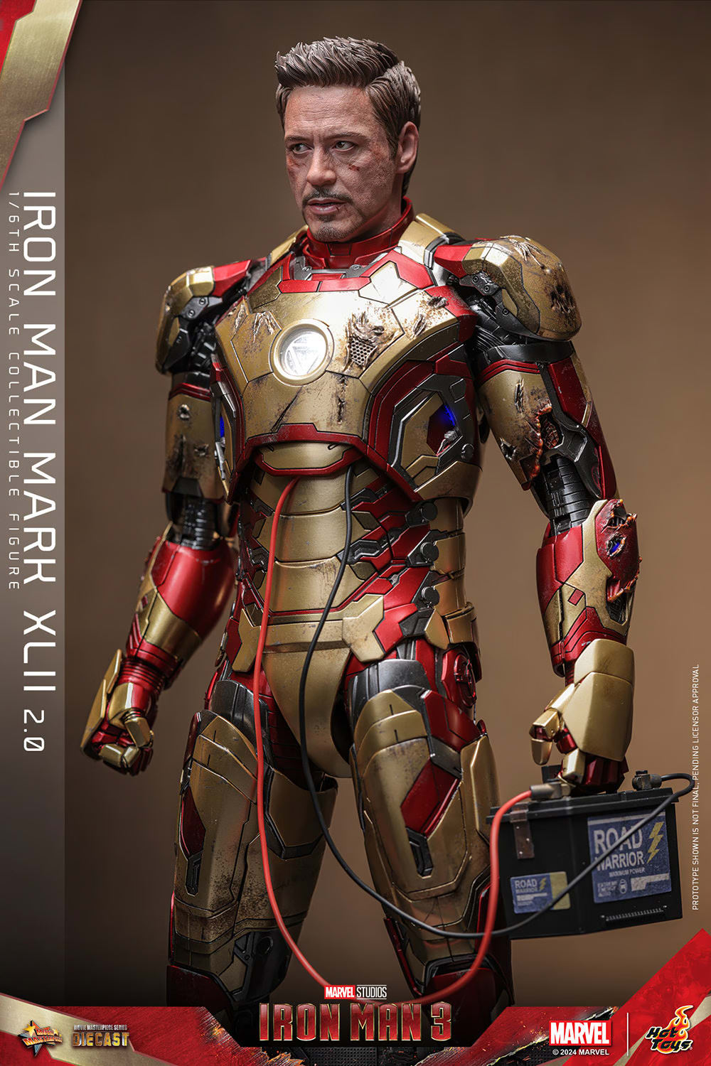 Hot Toys Iron Man 3 Iron Man Mark XlII (2.0) 1:6 Scale Collectible Figure MMS758D65 (Regular Edition)