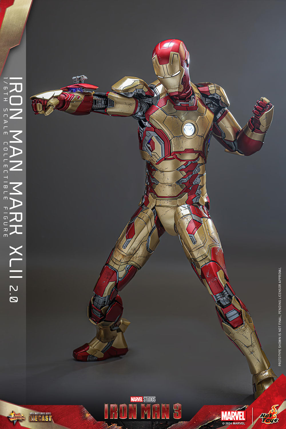 Hot Toys Iron Man 3 Iron Man Mark XlII (2.0) 1:6 Scale Collectible Figure MMS758D65 (Regular Edition)