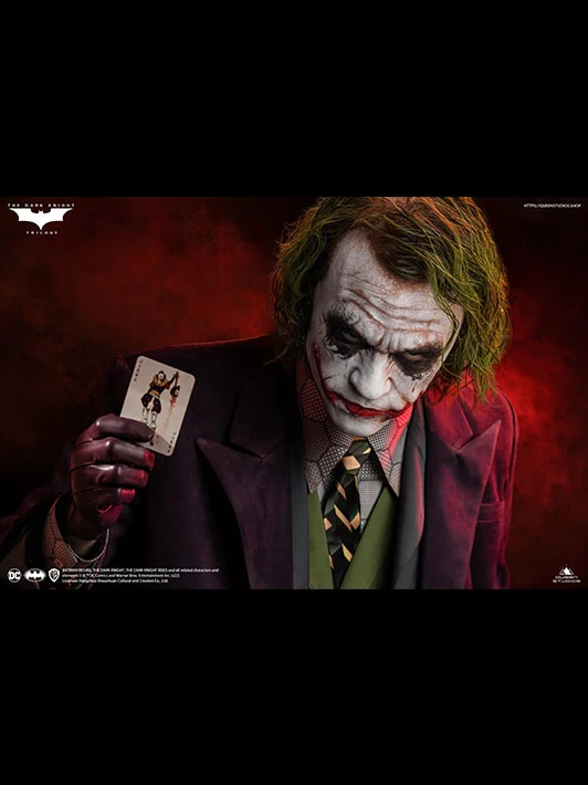 Queen Studios The Dark Knight The Joker 1:1 Statue