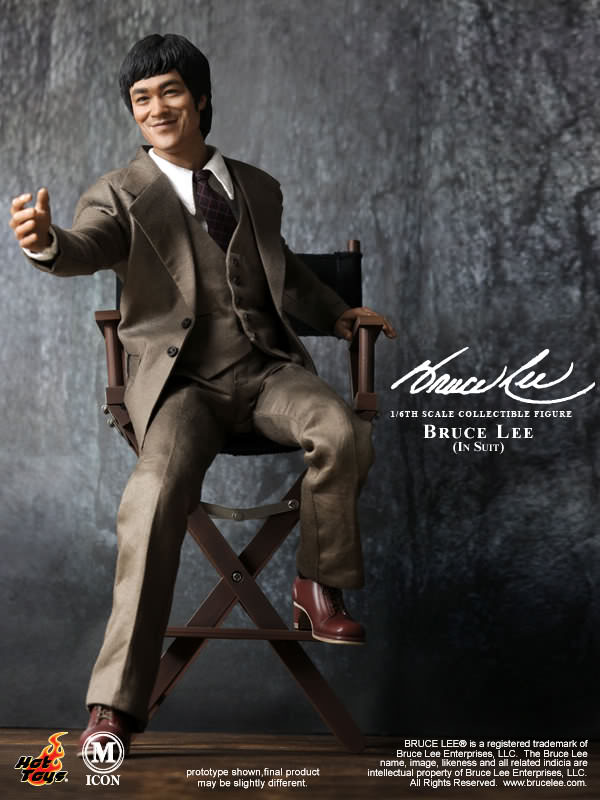 Hot Toys : - Bruce Lee (In Suit) MIS11