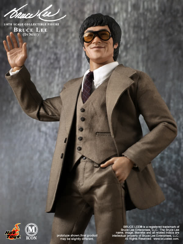 Hot Toys : - Bruce Lee (In Suit) MIS11