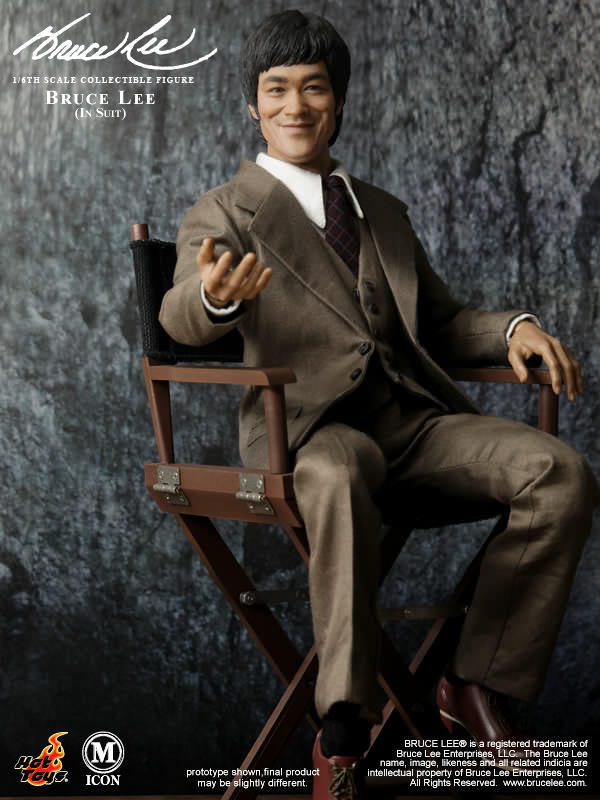 Hot Toys : - Bruce Lee (In Suit) MIS11