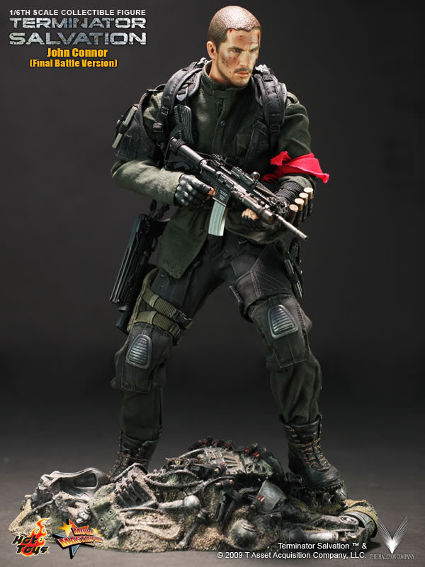 Hot Toys Terminator : Salvation – John Connor (Final Battle Version) MMS111