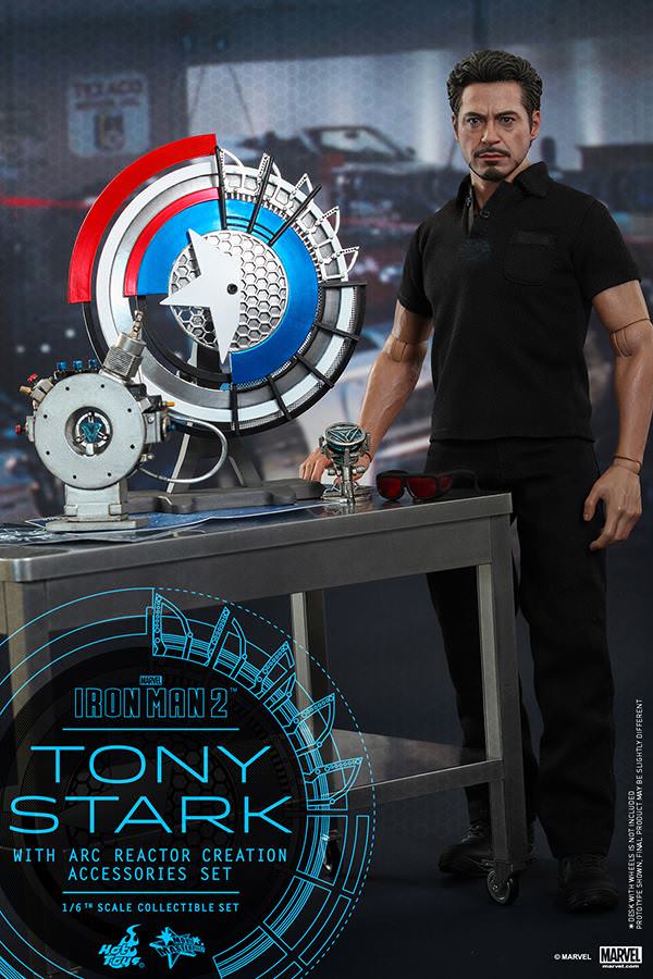 Hot Toys Iron Man 2 : Tony Stark With Arc Reactor Creation Accessories MMS273