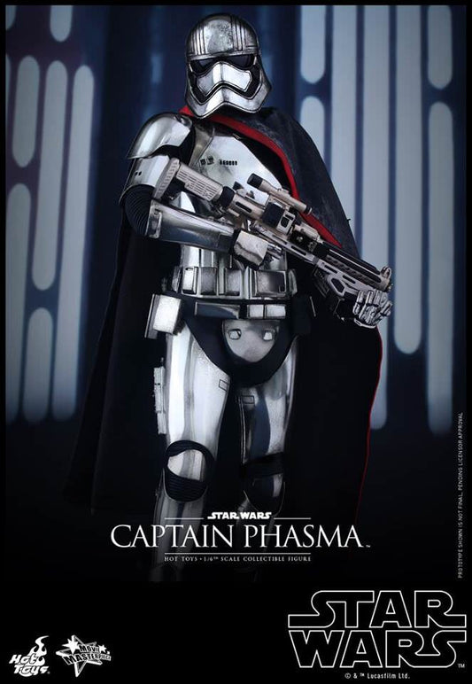 Hot Toys Star Wars: The Force Awakens - Captain Phasma MMS328