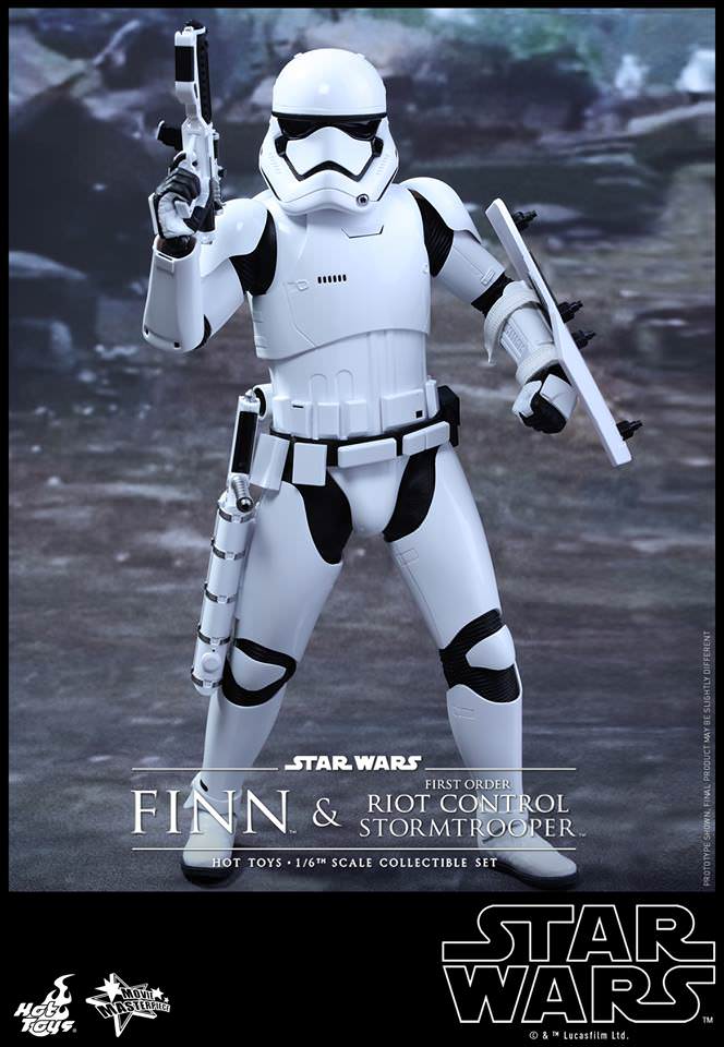 Hot Toys Star Wars: The Force Awakens - Finn and First Order Riot Control Stormtrooper MMS346