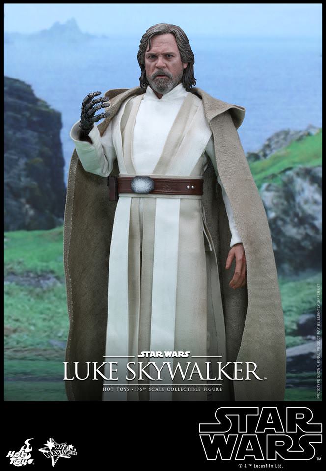 Hot Toys Star Wars: The Force Awakens - Luke Skywalker MMS390