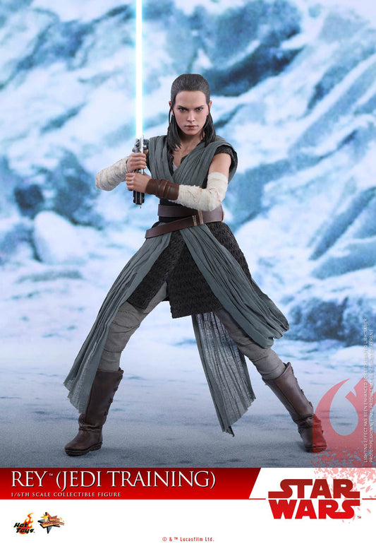 Hot Toys Star Wars: The Last Jedi - Rey (Jedi Training) MMS446