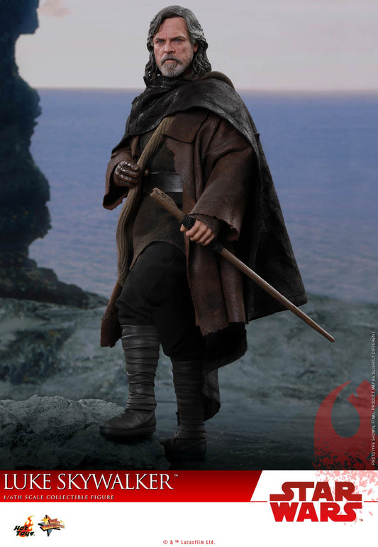 Hot Toys Star Wars: The Last Jedi Luke Skywalker MMS457