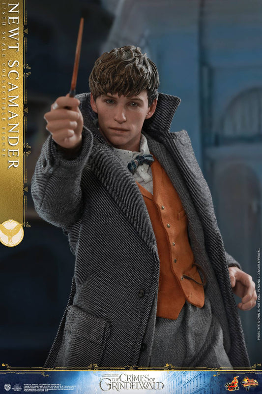 Hot Toys Fantastic Beasts: The Crimes of Grindelwald-Newt Scamander MMS512 (Regular Edition)