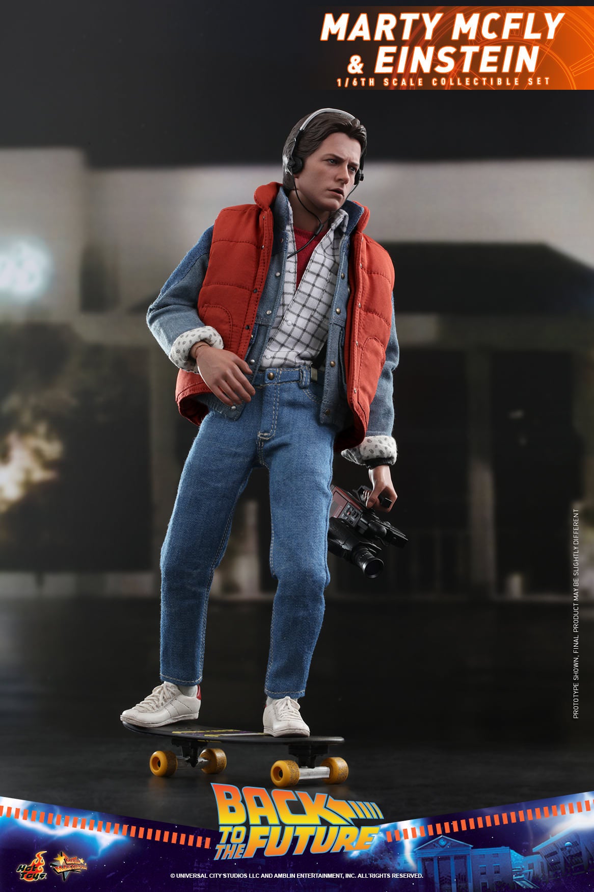 Hot Toys Back to the Future - 1:6th Scale Marty McFly And Einstein Collectible Set MMS573