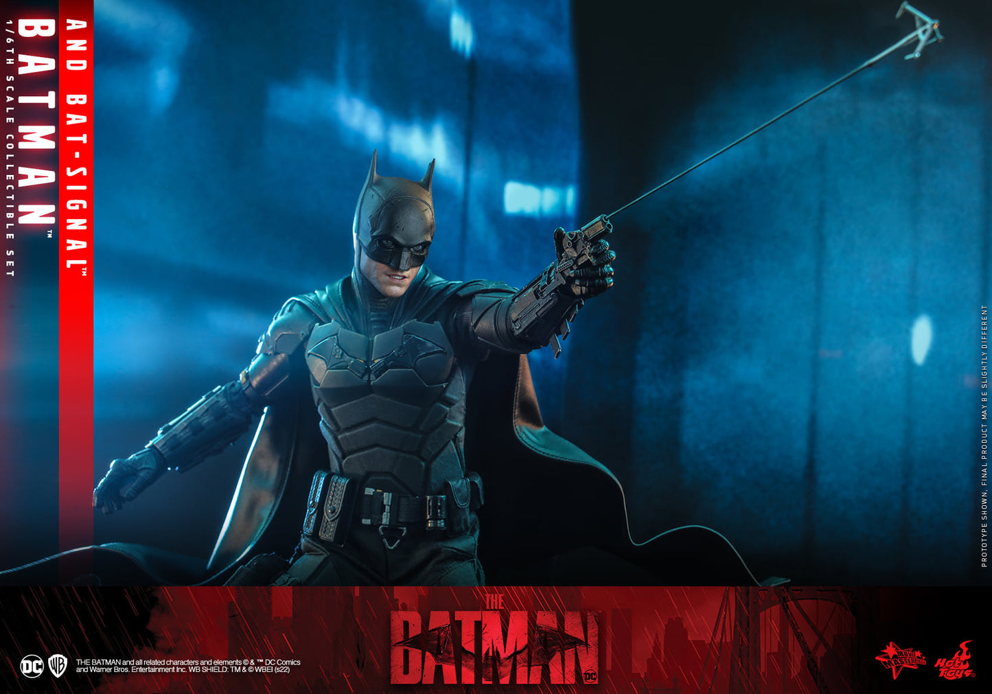 Hot Toys The Batman - 1/6th scale Batman &amp; Bat-Signal Collectible Set MMS641