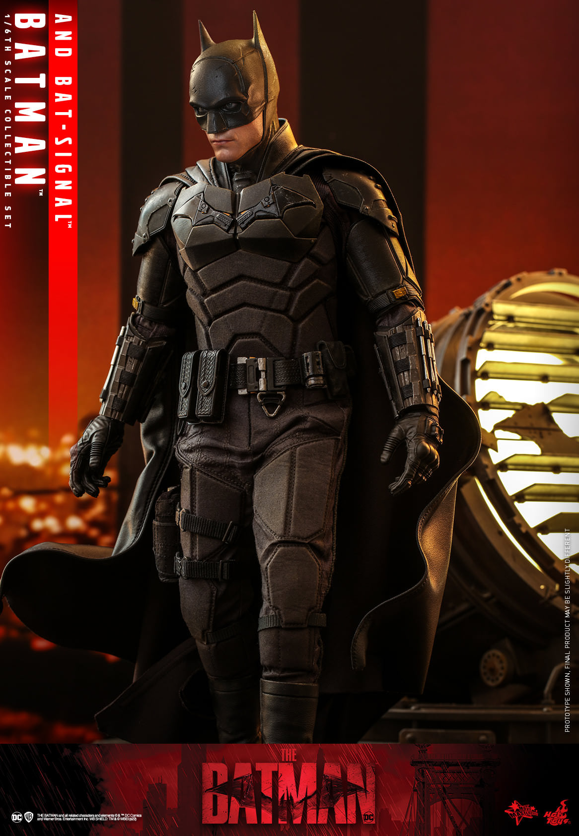 Hot Toys The Batman - 1/6th scale Batman &amp; Bat-Signal Collectible Set MMS641