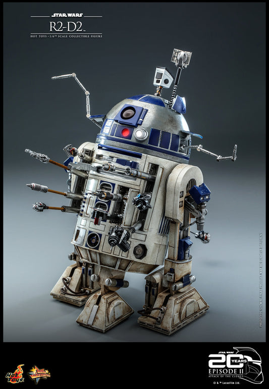 Hot Toys Star Wars Episode II: Attack of the Clones™ - 1/6th scale R2-D2™ Collectible Figure MMS651