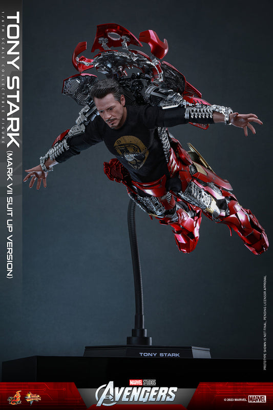 Hot Toys “The Avengers” – Tony Stark (Mark VII Suit Up Version) 1:6 Scale Collectible Figure (Regular Edition) MMS718