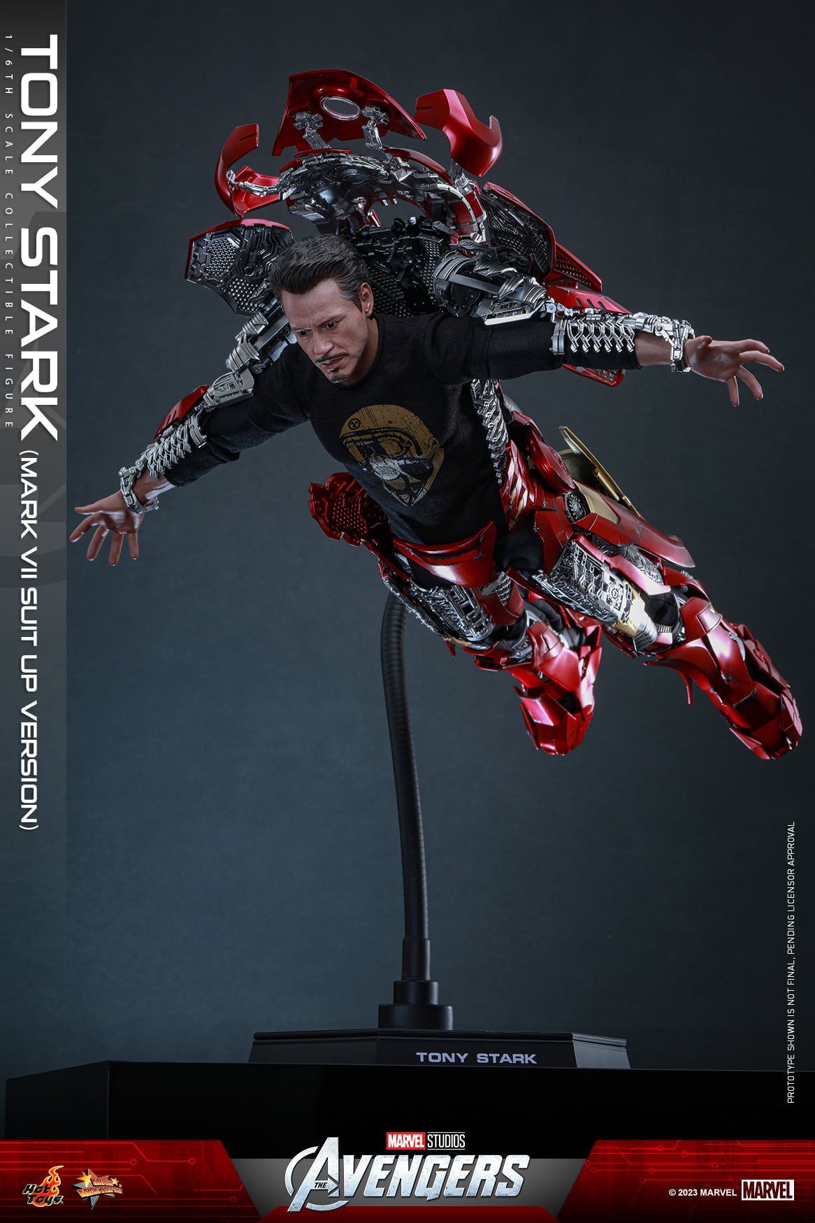 Hot Toys “The Avengers” – Tony Stark (Mark VII Suit Up Version) 1:6 Scale Collectible Figure (Special Edition - Stark Tower Hologram) MMS718B