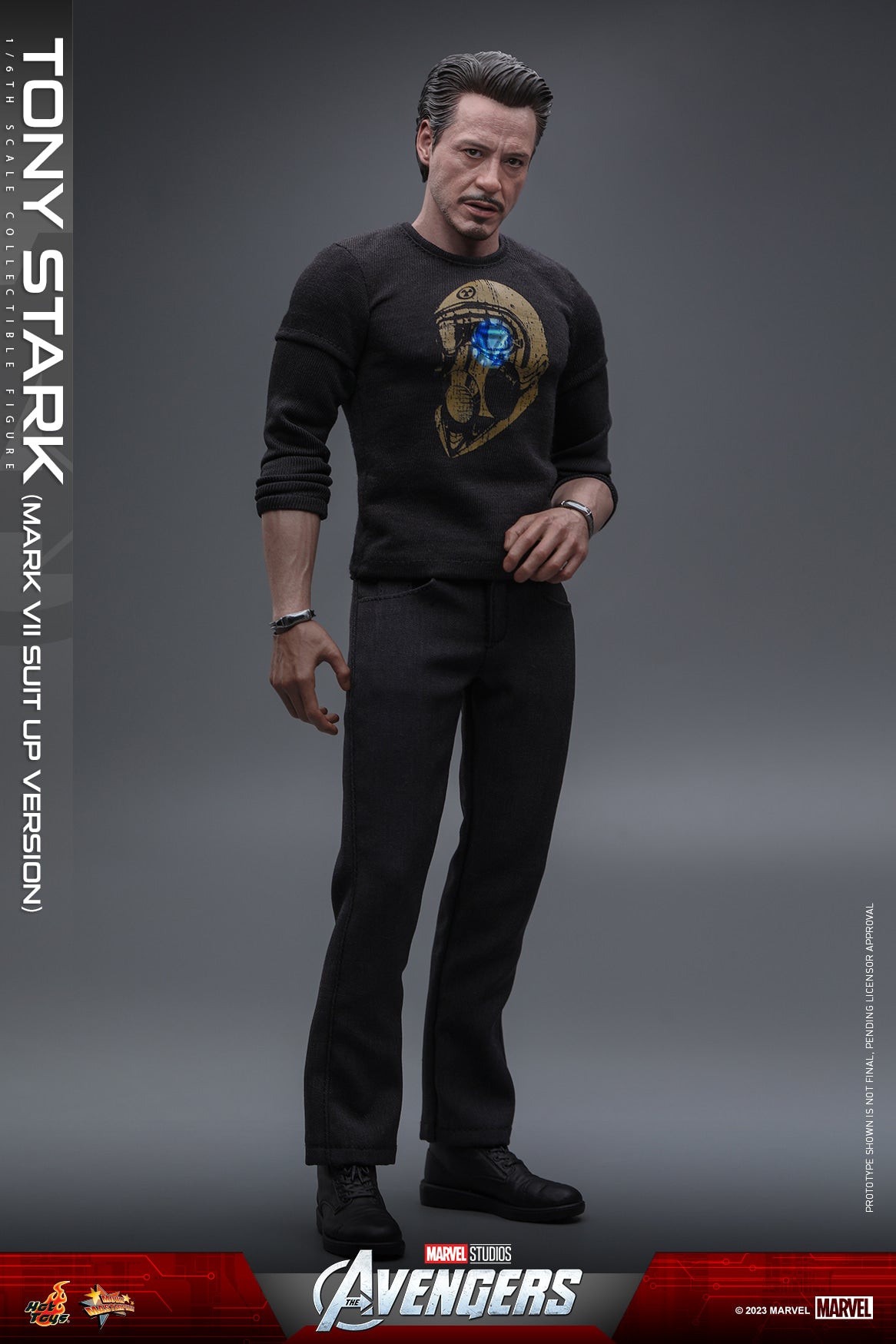 Hot Toys “The Avengers” – Tony Stark (Mark VII Suit Up Version) 1:6 Scale Collectible Figure (Special Edition - Stark Tower Hologram) MMS718B