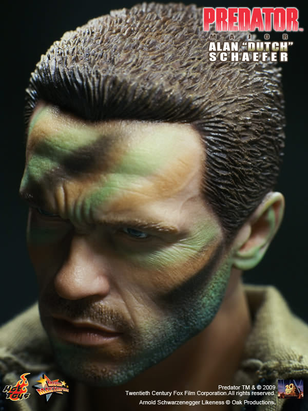 Hot Toys Predator – Major Alan Dutch Schaefer MMS72