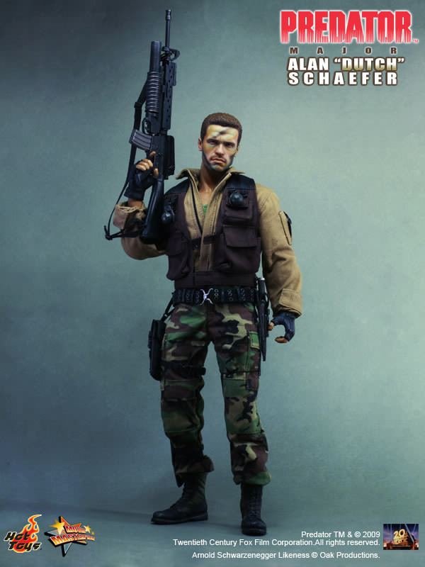 Hot Toys Predator – Major Alan Dutch Schaefer MMS72