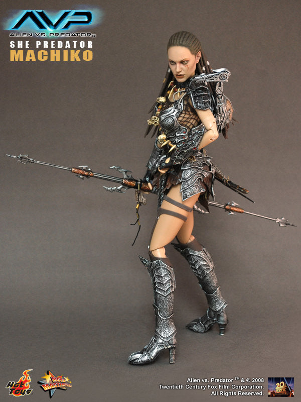 Hot Toys Avp She Predator – Machiko MMS74