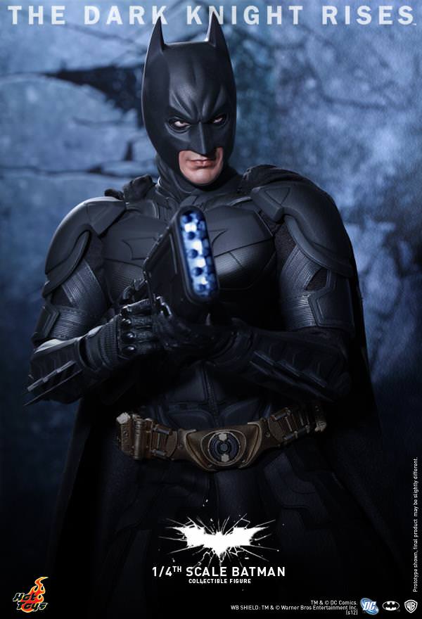 Hot Toys The Dark Knight Rises - Batman 1/4th scale QS001 ( Regular Edition)