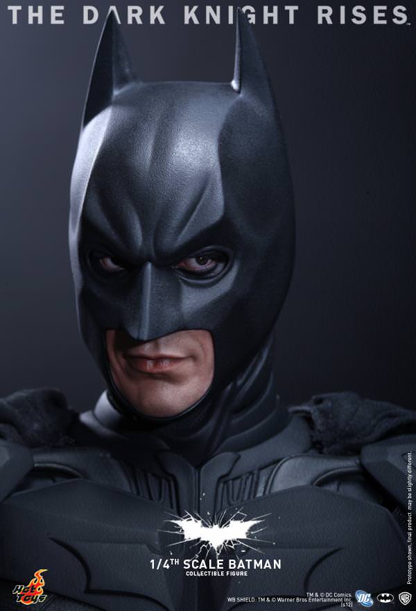 Hot Toys The Dark Knight Rises - Batman 1/4th scale QS001 ( Regular Edition)