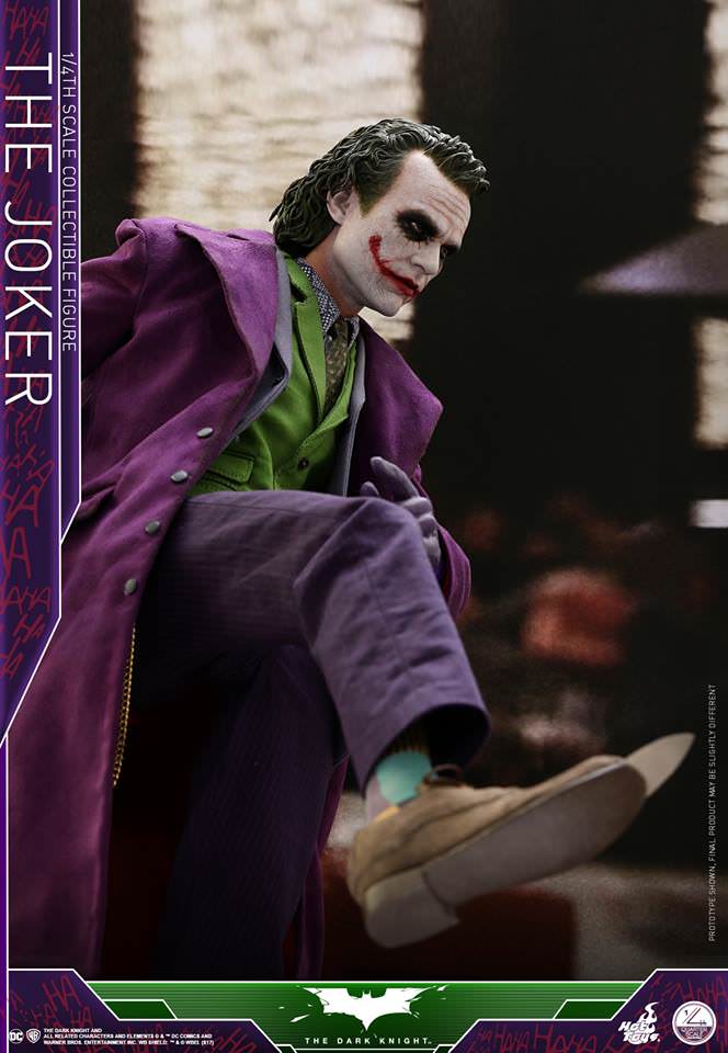 Hot Toys The Dark Knight - The Joker 1/4th (Exclusive Edition) QS010