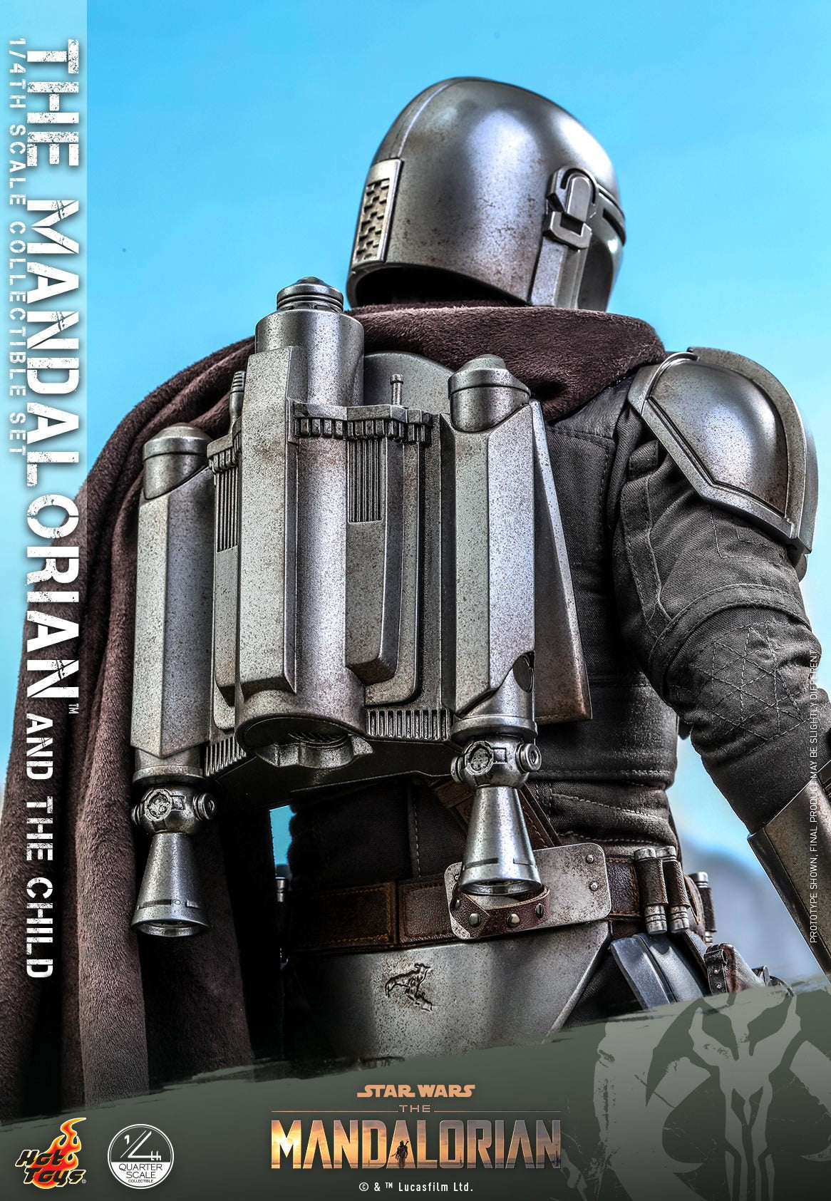 Hot Toys Star Wars™ The Mandalorian™ - 1/4th scale The Mandalorian &amp; The Child Collectible Set (Standard Version) QS016