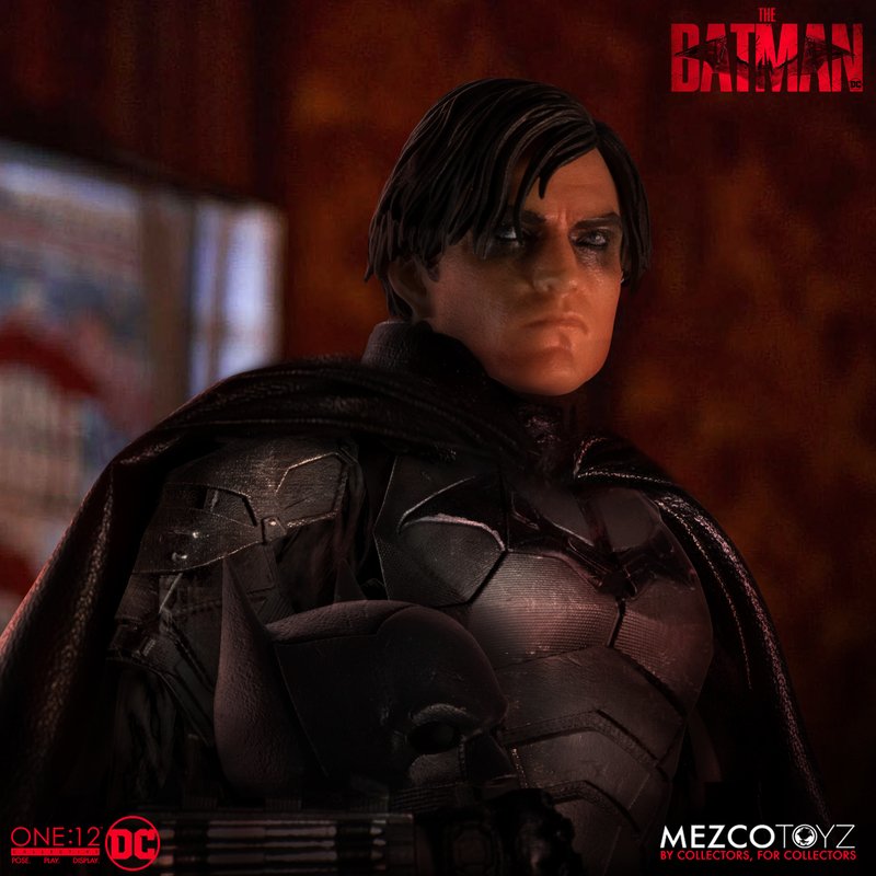 Mezco Toyz One : 12 Collective The Batman