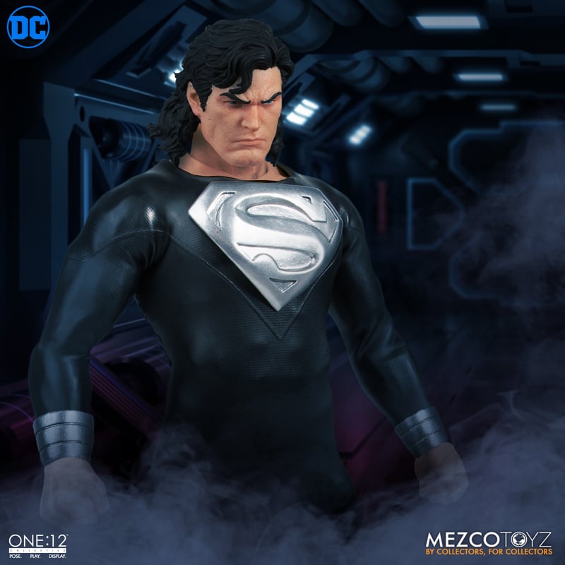 Mezco Toyz Superman: Recovery Suit Edition 1:12 Scale Collectible Figure